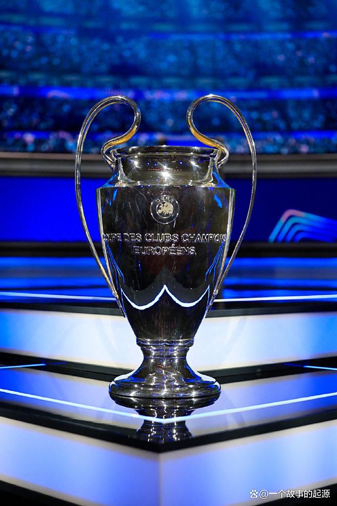 包含今晚足总杯传出新动向；巴黎圣日耳曼强势反弹；管理层表态——更衣室稳定；轮换策略成焦点的词条-lol中国总决赛